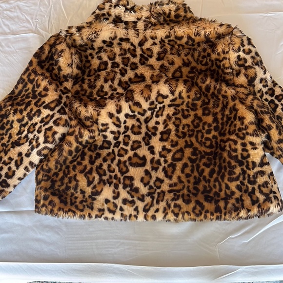 Princess Vera Wang cropped faux fur jacket - Picture 5 of 6